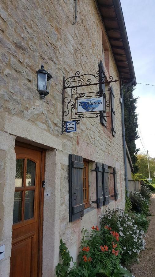 B&B Des Histoires D'Anges - Cote Jardin - Accueil Velo Tournus Zewnętrze zdjęcie